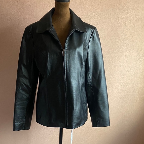 Worthington Women's Classic Black Leather Jacket - Picture 1 of 10